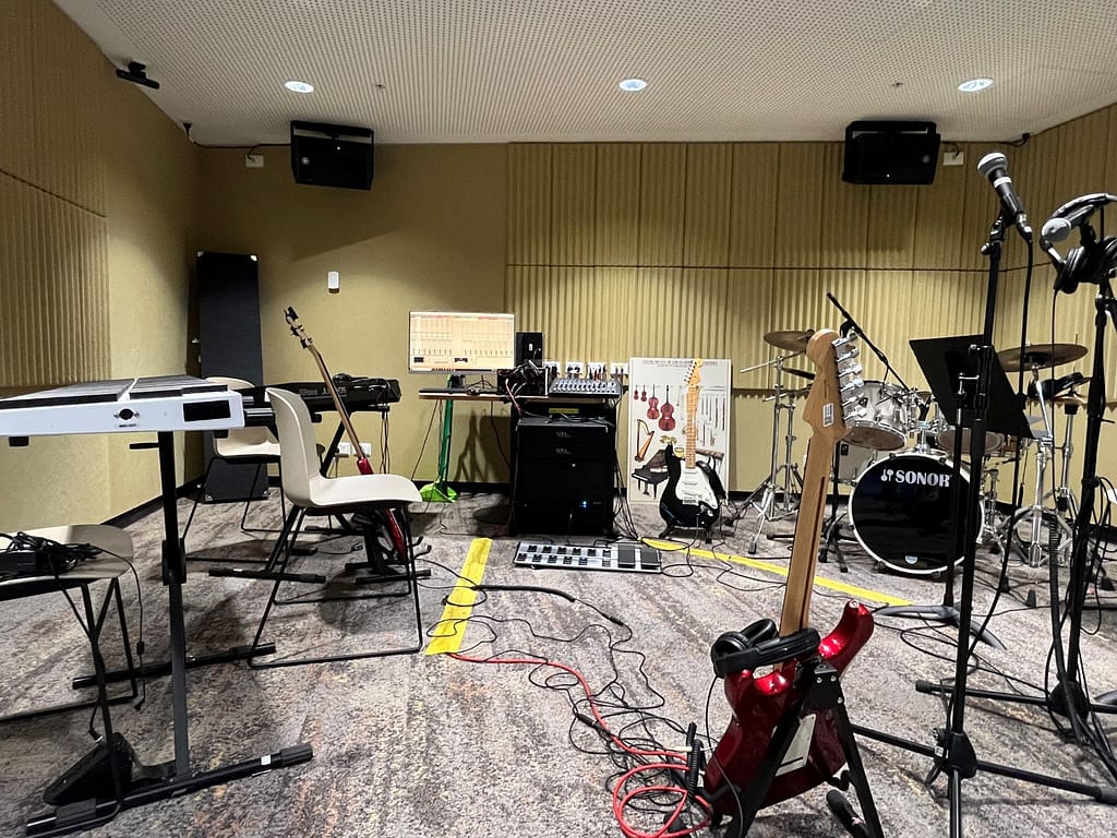 ABHS jam room resize