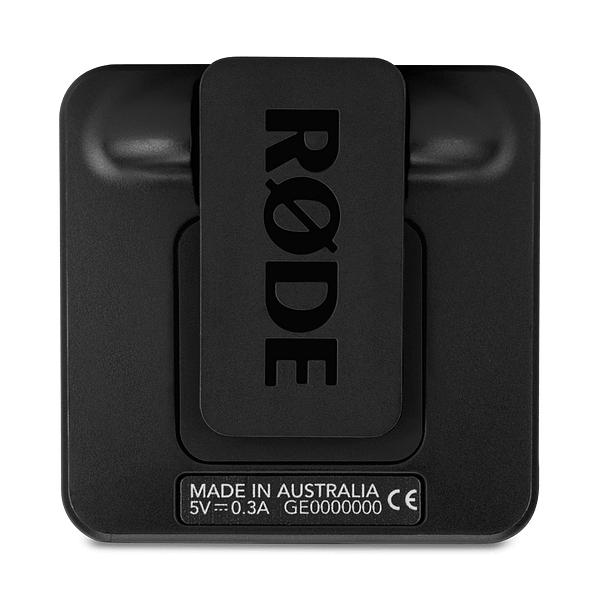 Rode Wireless GO II Dual Channel Wireless Mic System - receiver rear